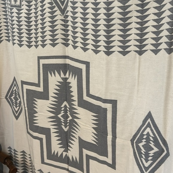 La Jolla SxSW Blanket Anthropologie Organic Cotton Natural Gray Turquoise 2 Side - Picture 5 of 10